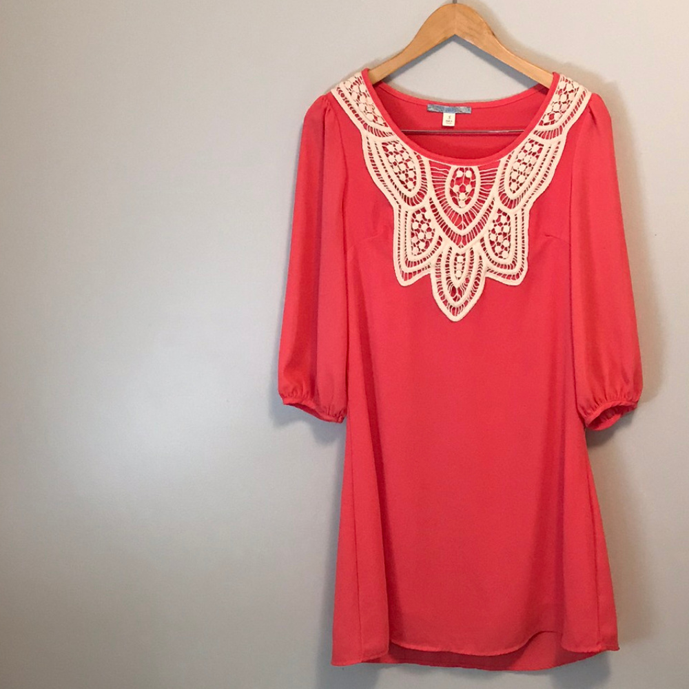 Moonlight Coral Mini Shift Dress Size Small